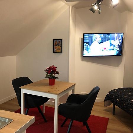 La Villa Des Remparts Lisieux Habitación foto
